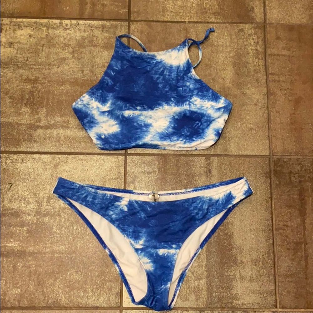 Cupshe swimsuit